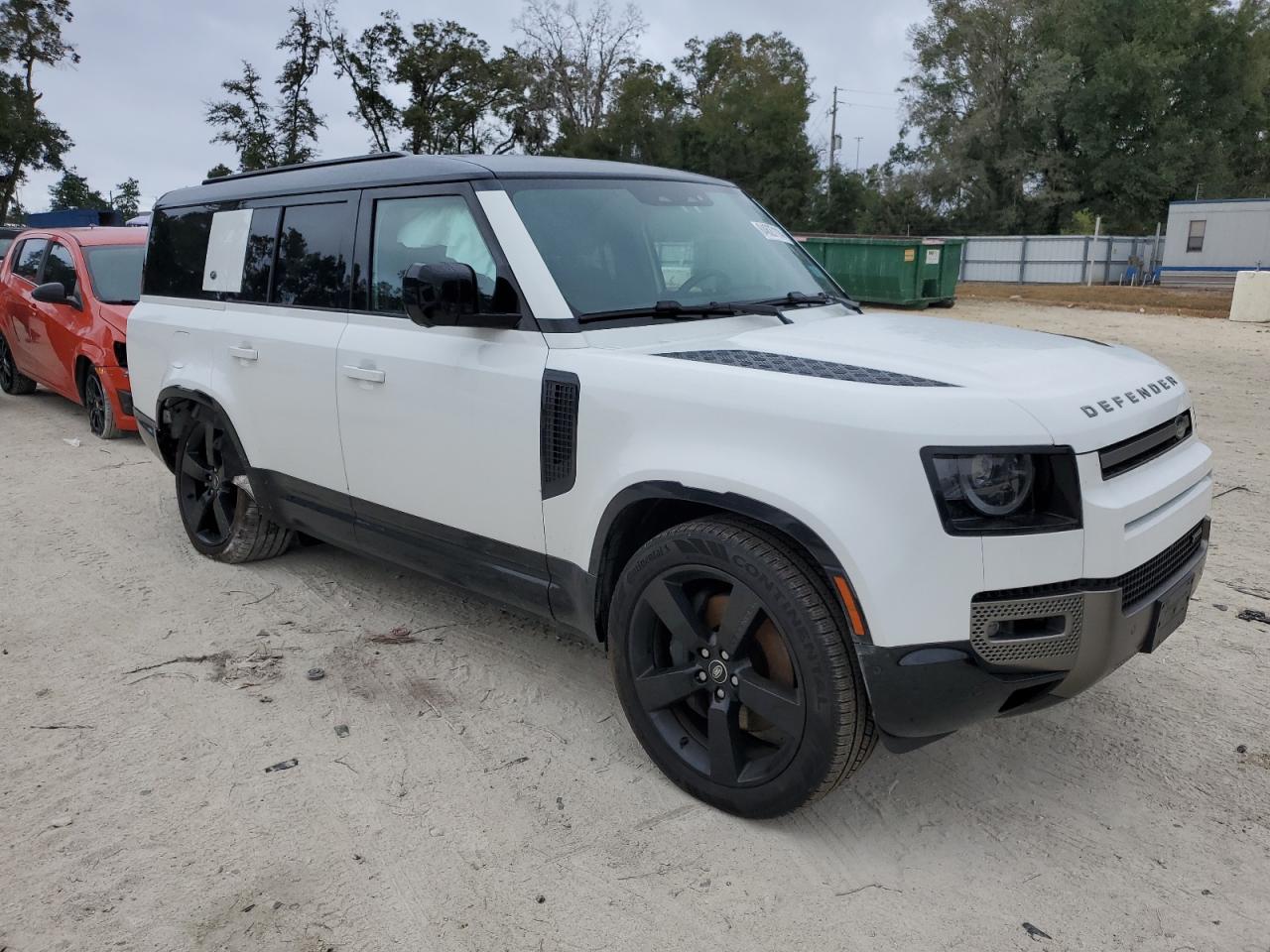 2023 LAND ROVER DEFENDER 130 X-DYNAMIC SE VIN:SALE2FEU2P2201677