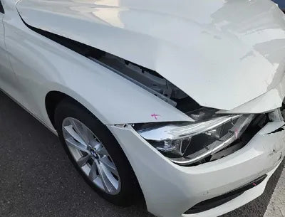 2016 BMW 320 WBA8C5103GK636106 VIN:WBA8C5103GK636106