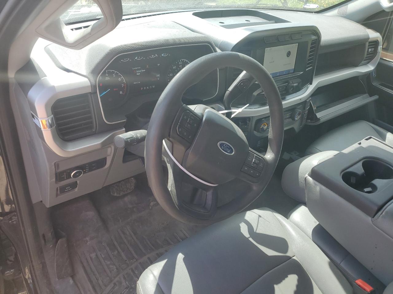 2022 FORD F150  VIN:1FTMF1E51NKD61209