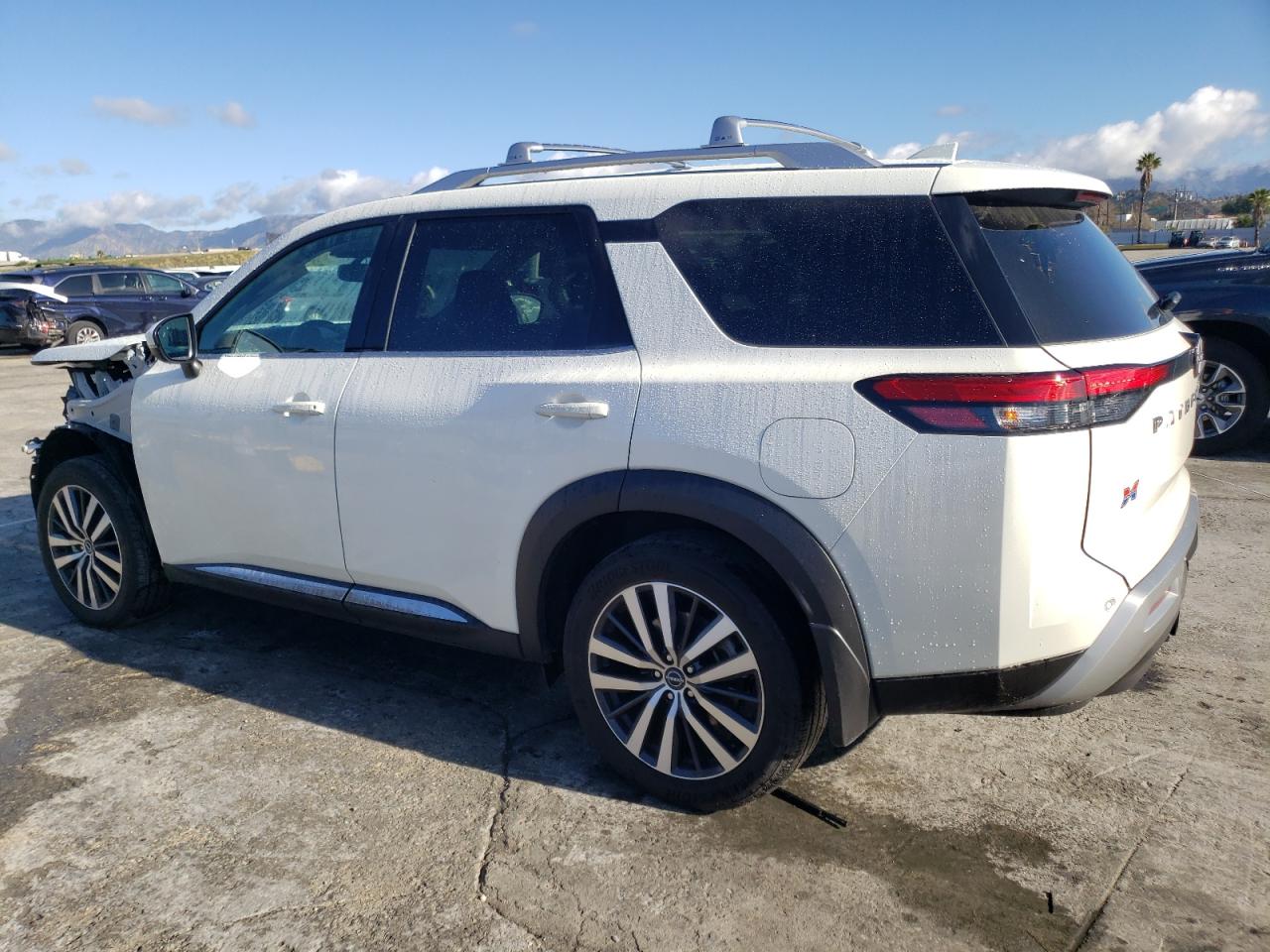 2022 NISSAN PATHFINDER PLATINUM VIN:5N1DR3DK5NC232048