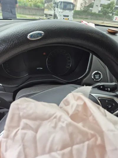 2016 Ford Mondeo VIN: