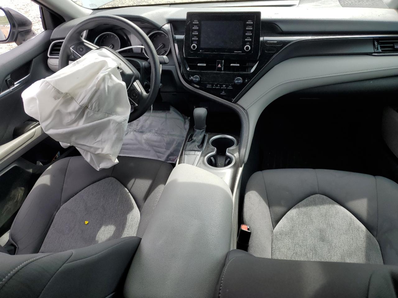 2022 TOYOTA CAMRY LE VIN:4T1C11AKXNU637974