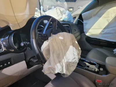 2018 Kia Carnival VIN: