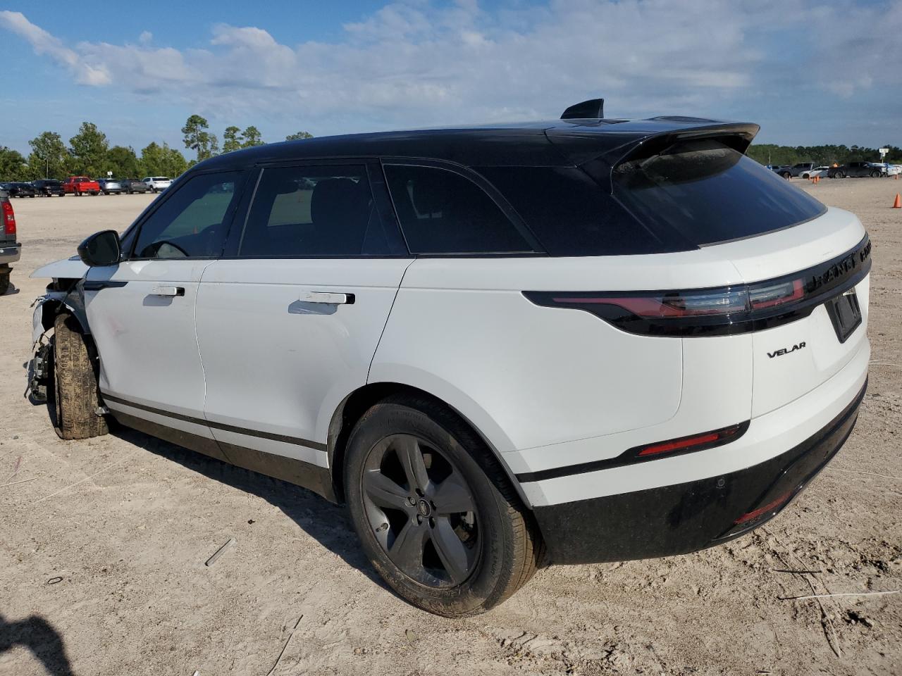 2024 LAND ROVER RANGE ROVER VELAR DYNAMIC SE VIN:SALYL2EX0RA387340