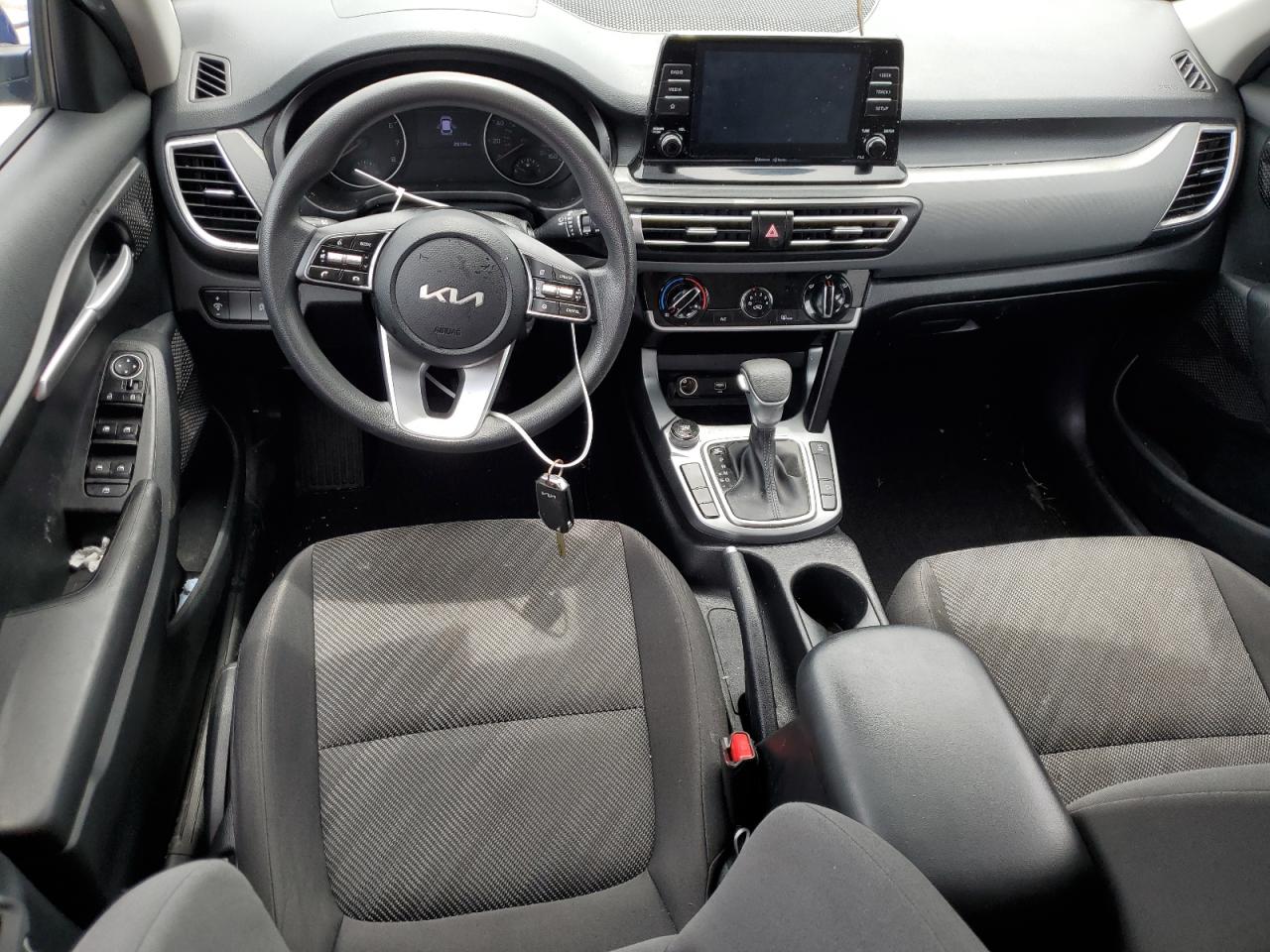 2022 KIA SELTOS LX VIN:KNDEPCAA9N7329224