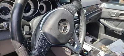 2015 Mercedes-Benz E 220 VIN: