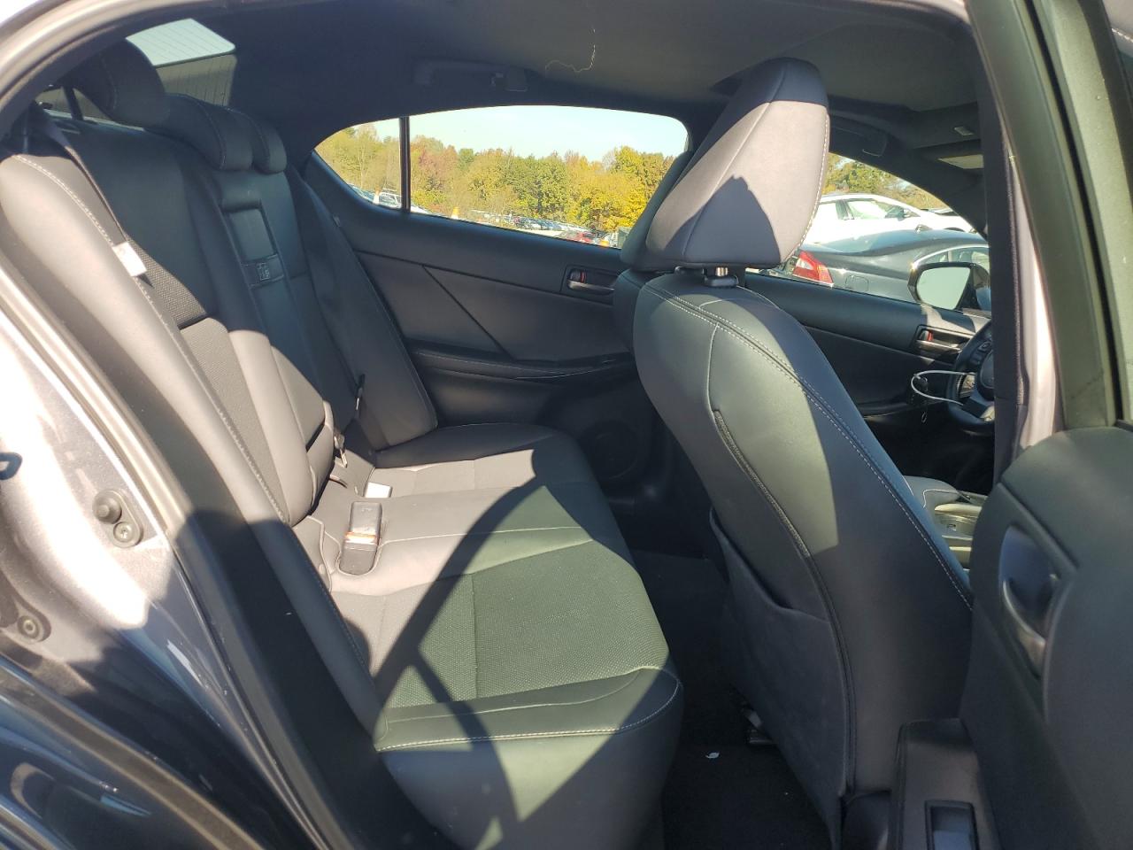 2022 LEXUS IS 300 VIN:JTHD81F20N5050060