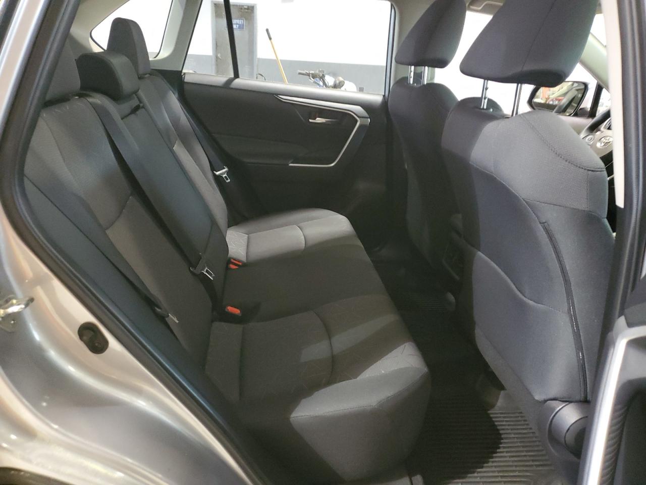 2023 TOYOTA RAV4 XLE VIN:JTMP1RFV2PD094937