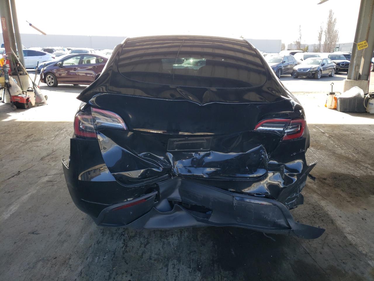 2023 TESLA MODEL Y  VIN:7SAYGAEEXPF772075