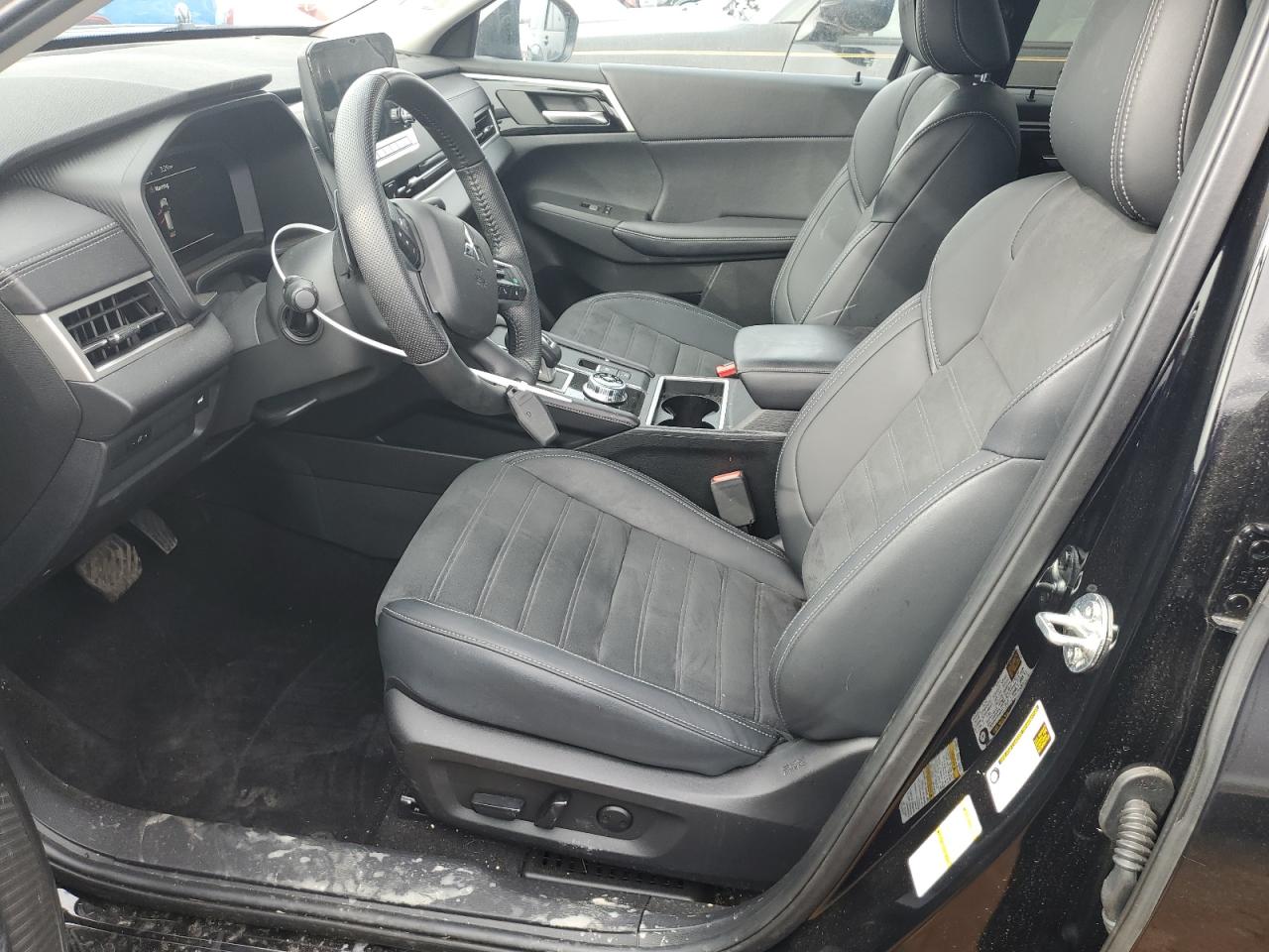 2024 MITSUBISHI OUTLANDER SE VIN:JA4J4VA89RZ013827