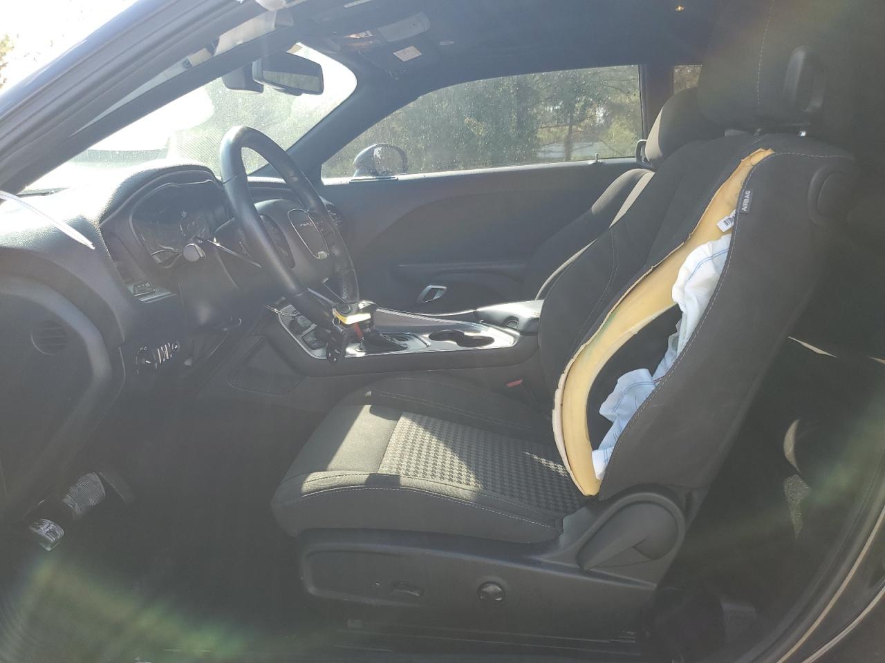 2022 DODGE CHALLENGER SXT VIN:2C3CDZAG4NH140237