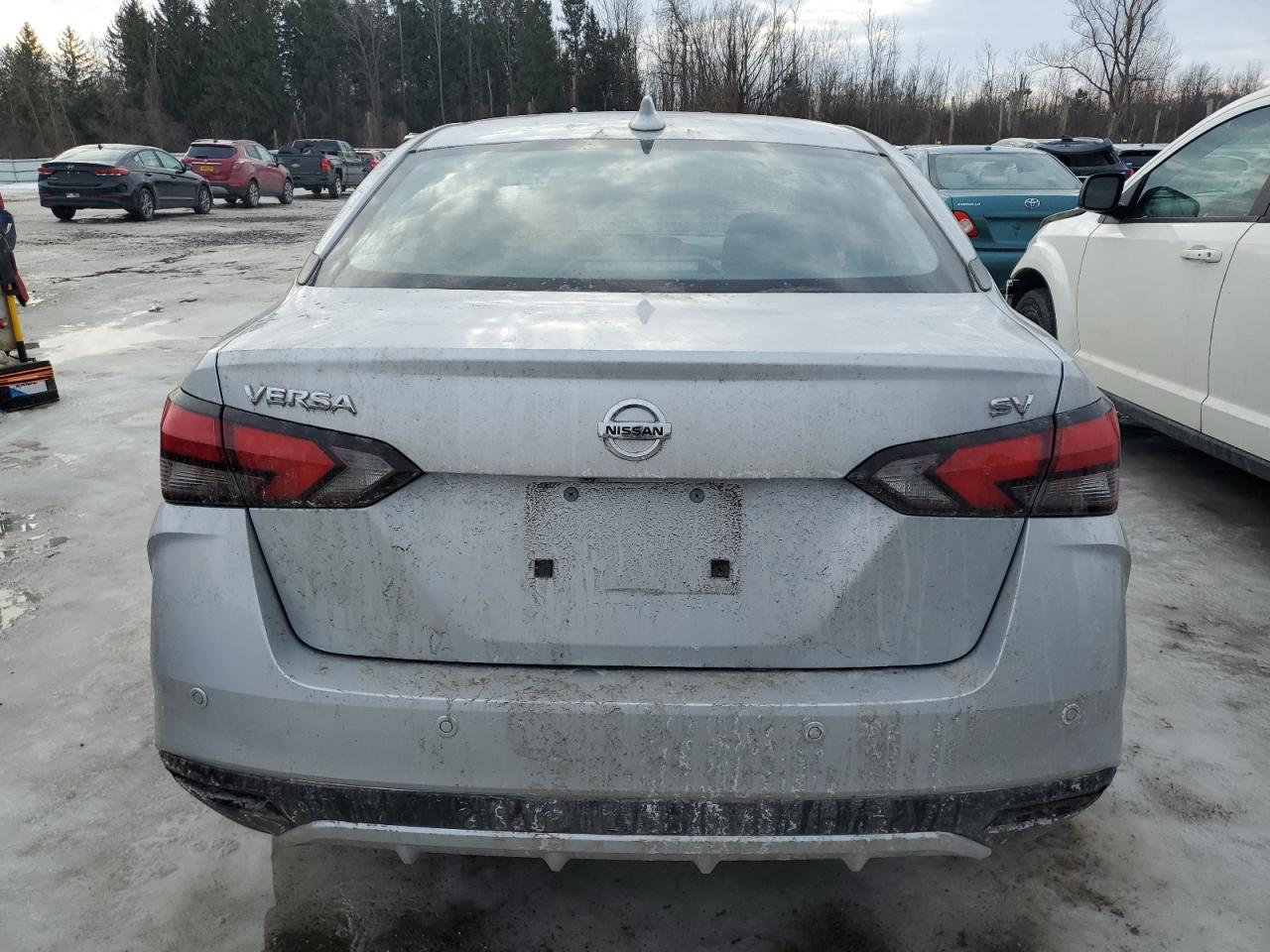 2022 NISSAN VERSA SV VIN:3N1CN8EV1NL850279