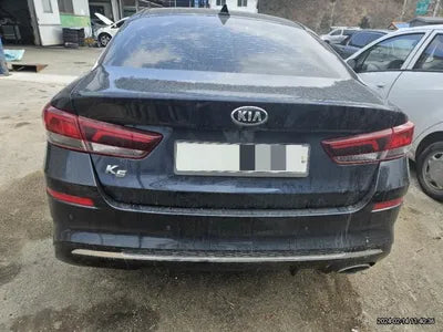 2018 Kia K5 VIN: