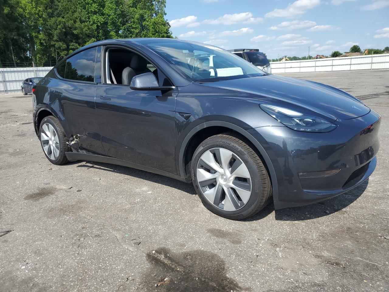 2024 TESLA MODEL Y  VIN:7SAYGDEE6RA224639