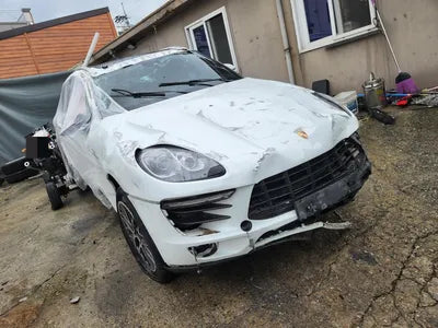 2017 Porsche Macan 130KMWP1AD2957HLB VIN:130KMWP1AD2957HLB