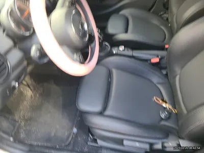 2018 MINI Cooper VIN: