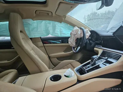 2020 Porsche Panamera VIN:
