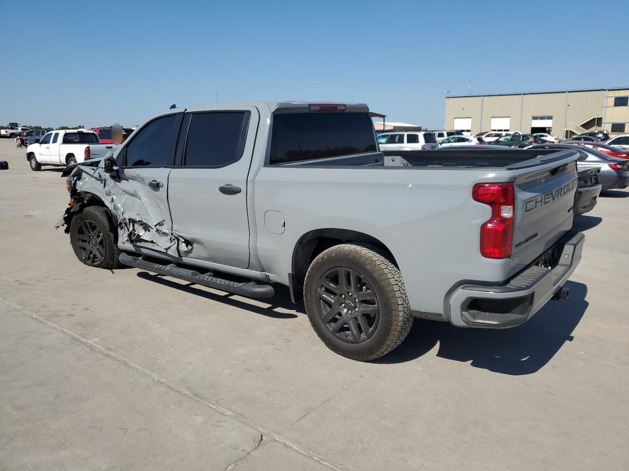 2024 CHEVROLET SILVERADO C1500 CUSTOM VIN:1GCPABEKXRZ206985