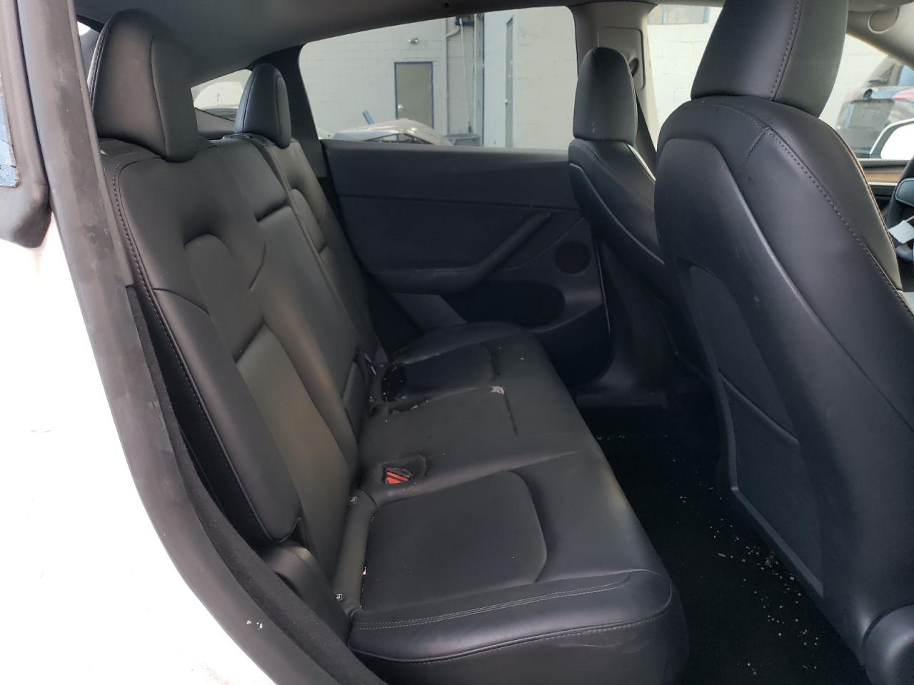 2023 TESLA MODEL Y  VIN:7SAYGDEE5PF823323