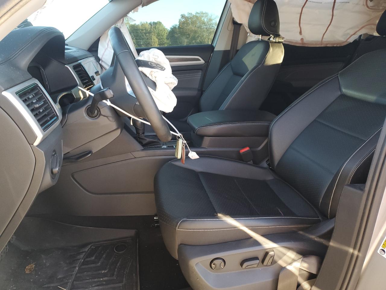 2023 VOLKSWAGEN ATLAS SE VIN:1V2WR2CA2PC512530