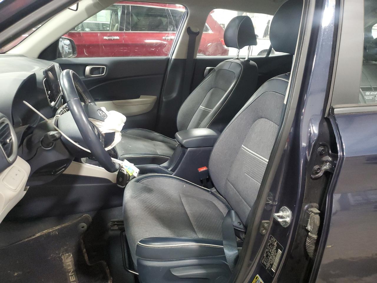 2022 HYUNDAI VENUE SEL VIN:KMHRC8A33NU151528