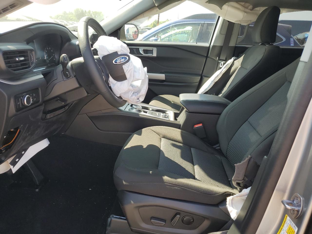 2024 FORD EXPLORER XLT VIN:1FMSK8DHXRGA39437