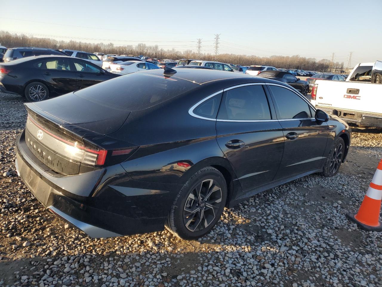 2024 HYUNDAI SONATA SEL VIN:KMHL64JAXRA368571