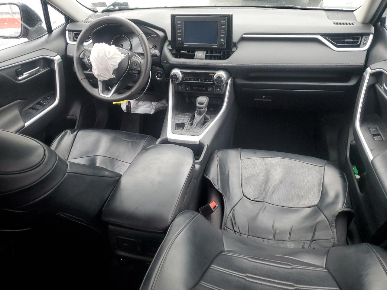 2022 TOYOTA RAV4 XLE VIN:2T3P1RFV8NC320867