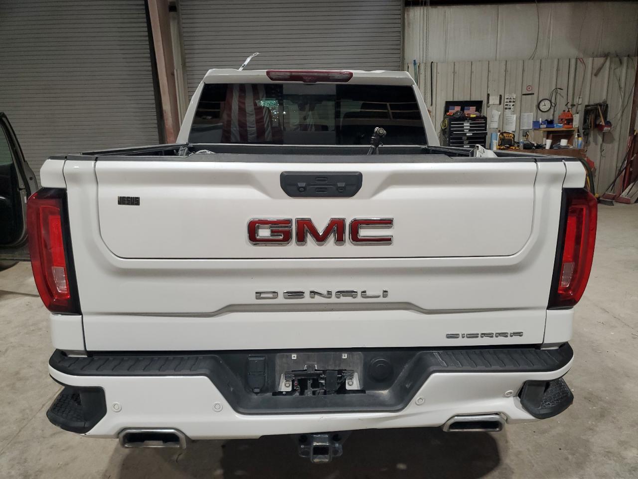 2022 GMC SIERRA K1500 DENALI VIN:3GTUUGED3NG683017