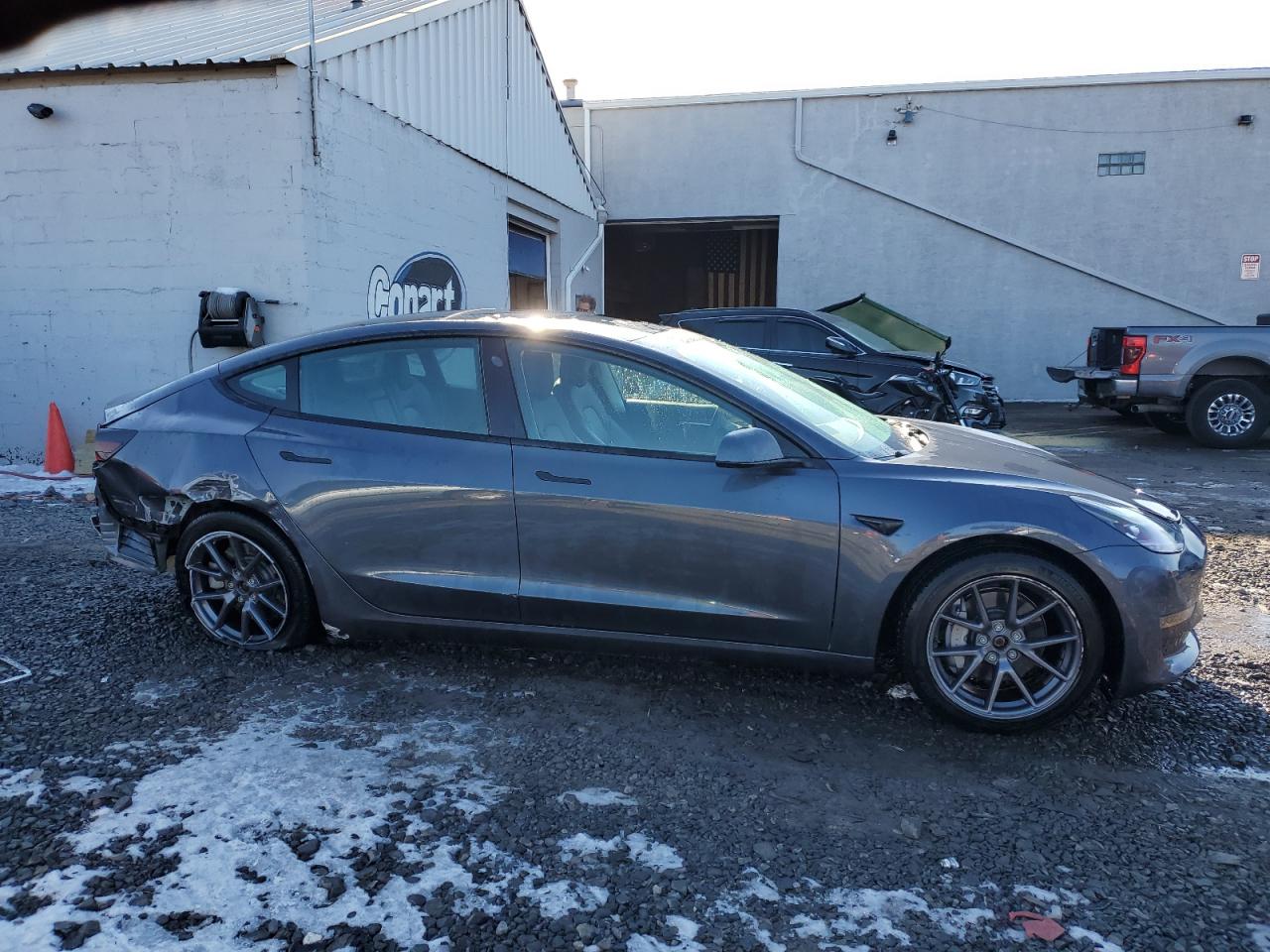 2022 TESLA MODEL 3  VIN:5YJ3E1EB4NF246508
