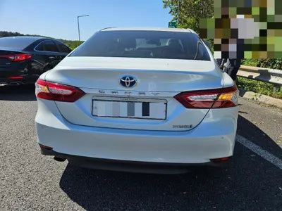 2017 Toyota Camry VIN: