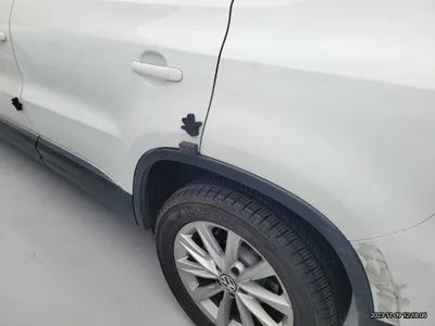 2016 Volkswagen Tiguan VIN:
