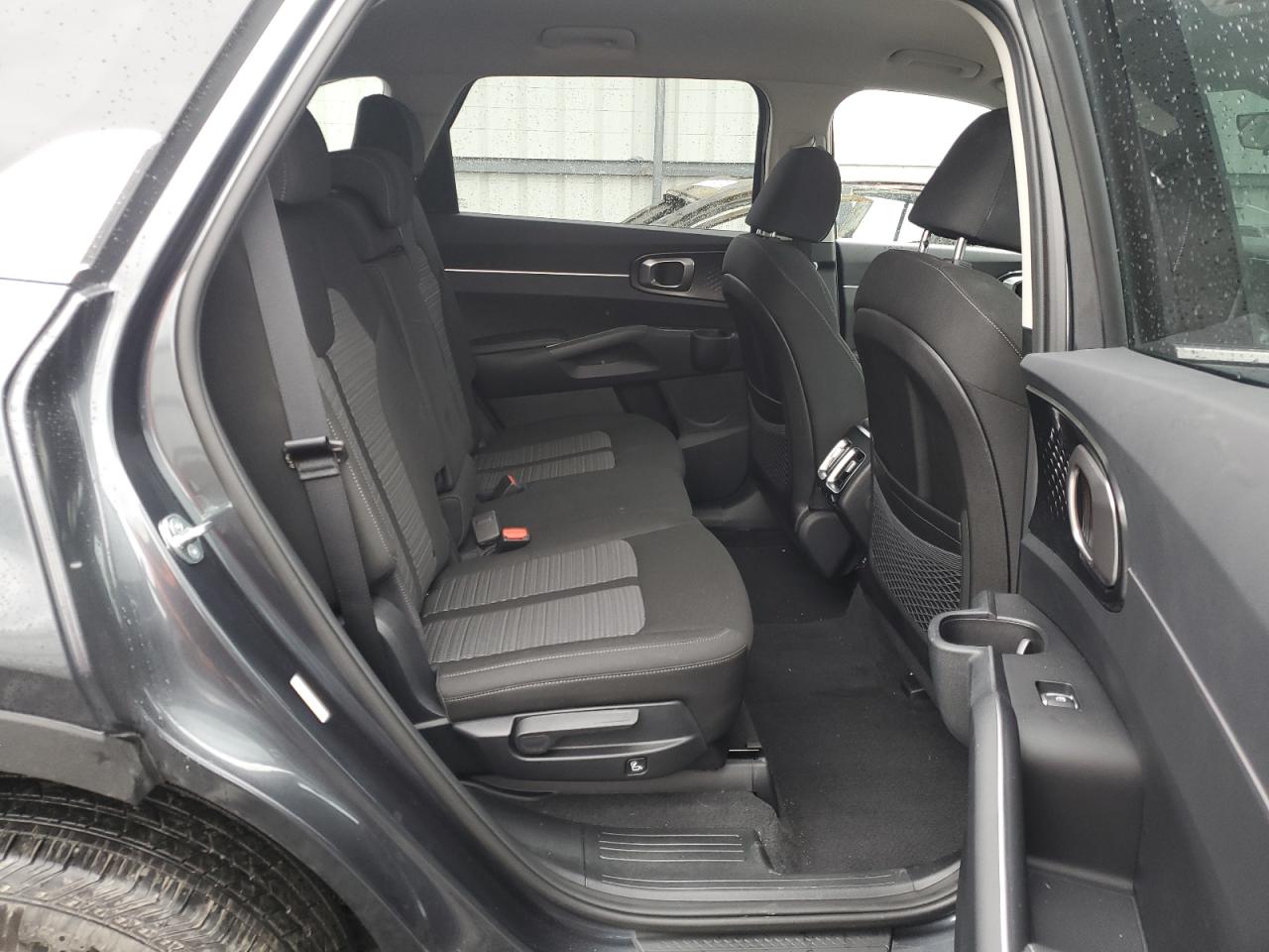 2023 KIA SORENTO LX VIN:5XYRGDLC4PG212369