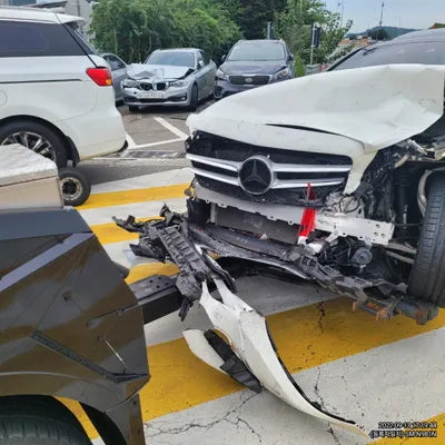 2017 Mercedes-Benz C 200 VIN: