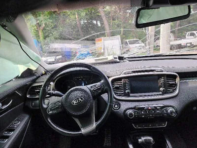 2017 Kia Sorento KNAPS81ABHA358737 VIN:KNAPS81ABHA358737