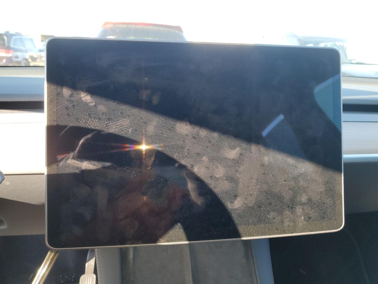 2024 TESLA MODEL Y  VIN:7SAYGDEE5RA274867