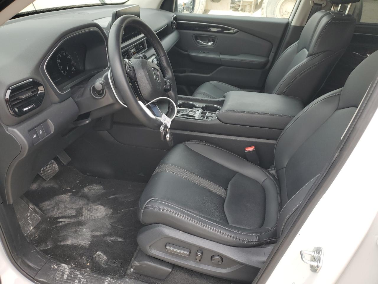 2024 HONDA PILOT TOURING VIN:5FNYG1H70RB002528