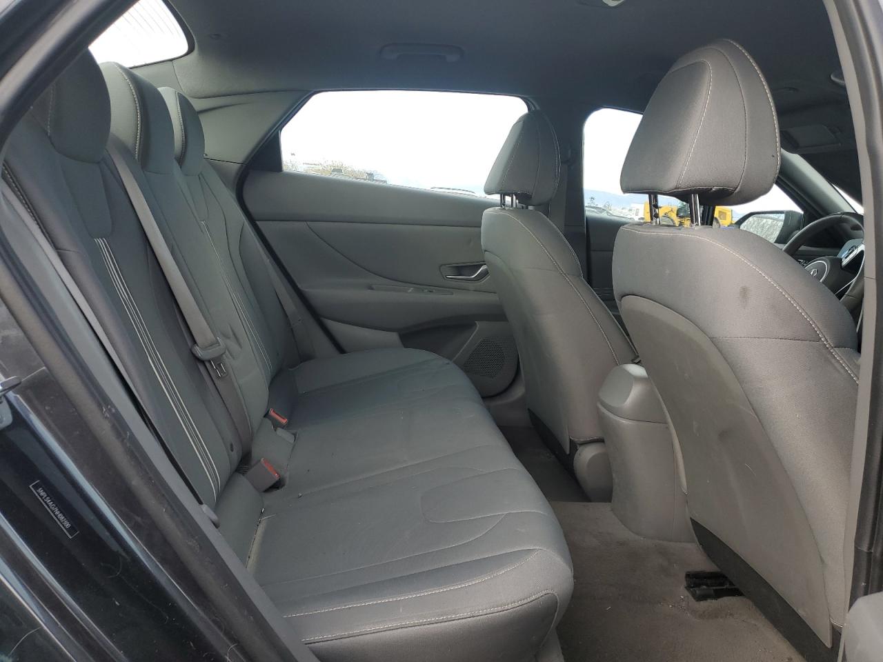 2022 HYUNDAI ELANTRA SEL VIN:5NPLS4AG7NH082300