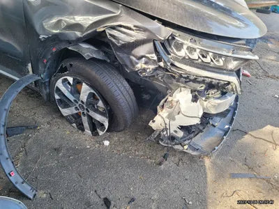 2021 Kia Sorento KNARH81BGMA100573 VIN:KNARH81BGMA100573