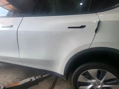 2021 Tesla Model Y VIN: