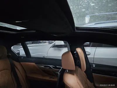 2021 BMW 730 WBA7J4108MCE99989 VIN:WBA7J4108MCE99989