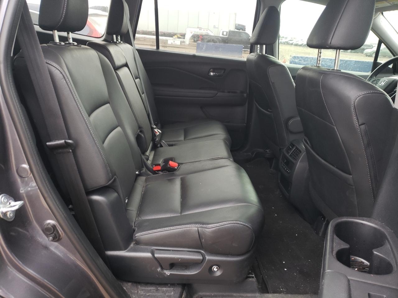 2022 HONDA PILOT SE VIN:5FNYF6H22NB004490