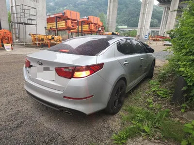 2015 Kia K5 KNAGN418BFA573420 VIN:KNAGN418BFA573420