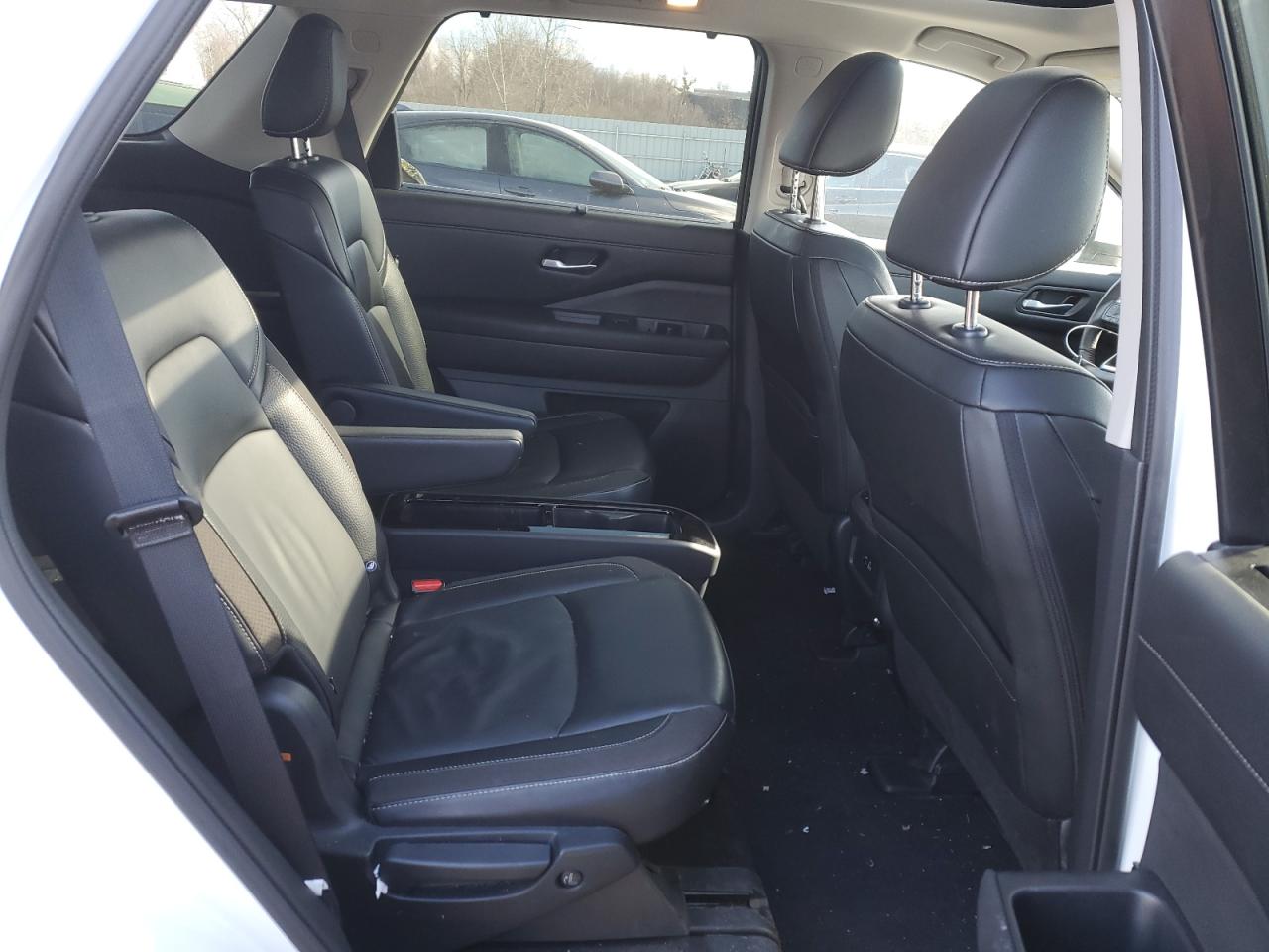 2024 NISSAN PATHFINDER SL VIN:5N1DR3CD1RC204708
