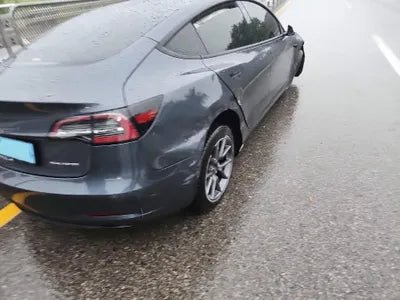 2022 Tesla Model 3 5YJ3E1EB4NF377356 VIN:5YJ3E1EB4NF377356