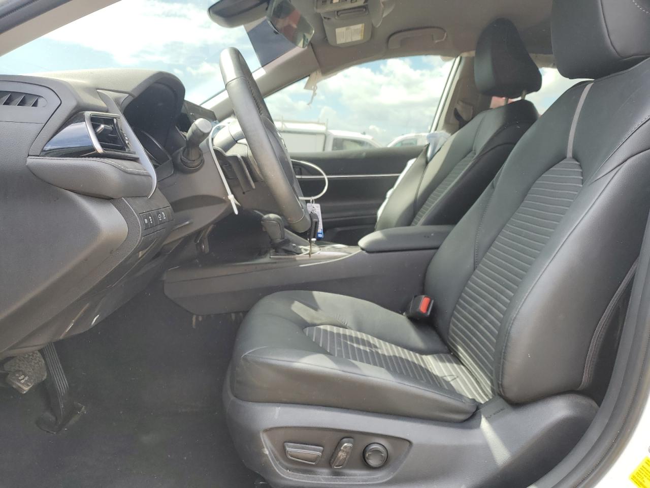 2024 TOYOTA CAMRY SE NIGHT SHADE VIN:4T1G11AK3RU202141