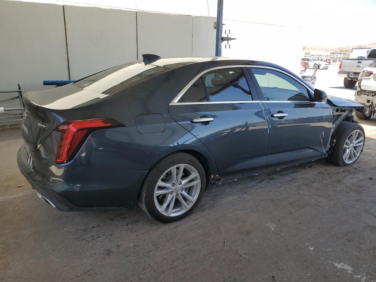 2022 CADILLAC CT4 LUXURY VIN:1G6DA5RK9N0129946