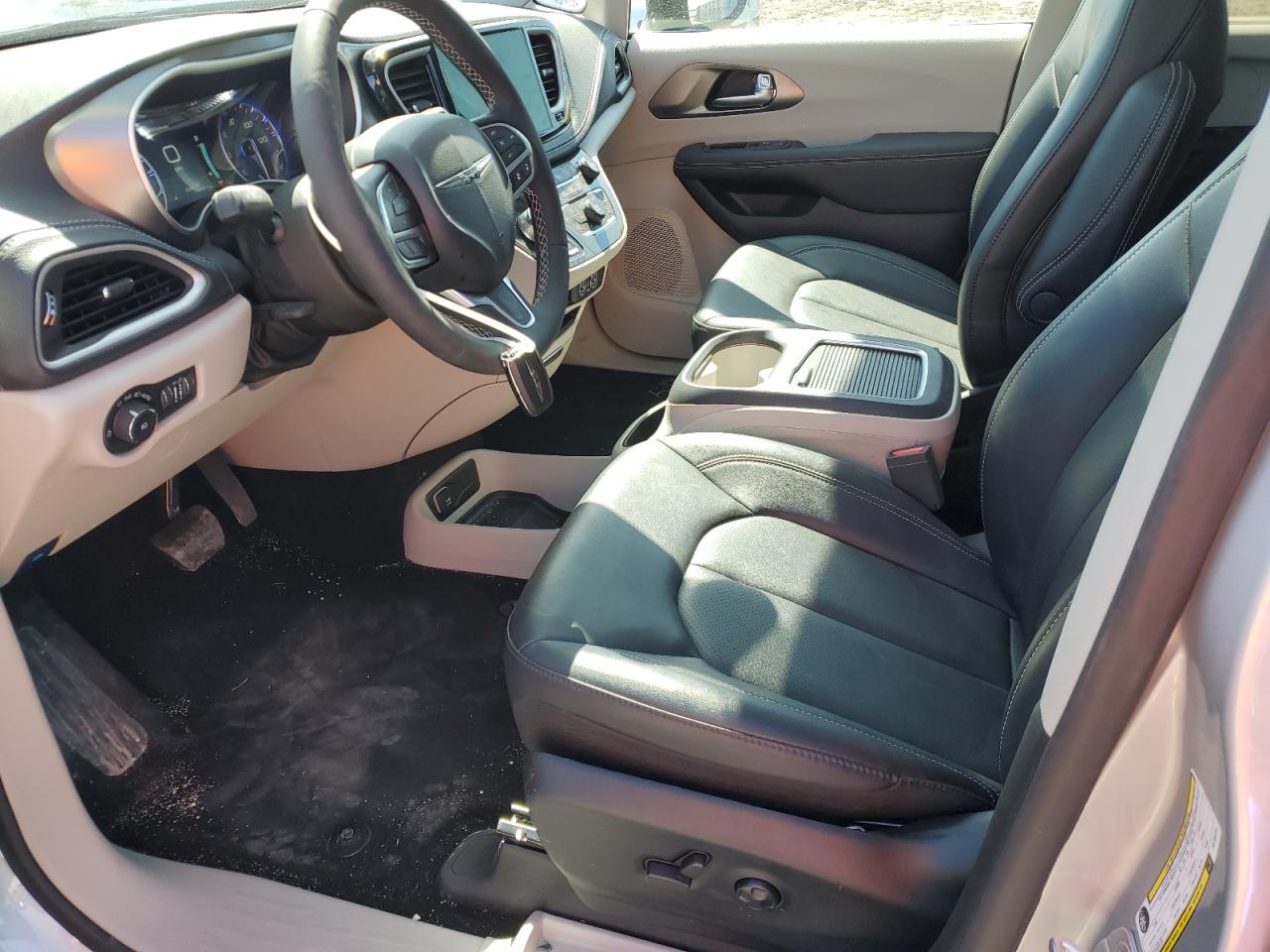 2024 CHRYSLER PACIFICA TOURING L VIN:2C4RC1BG0RR189704