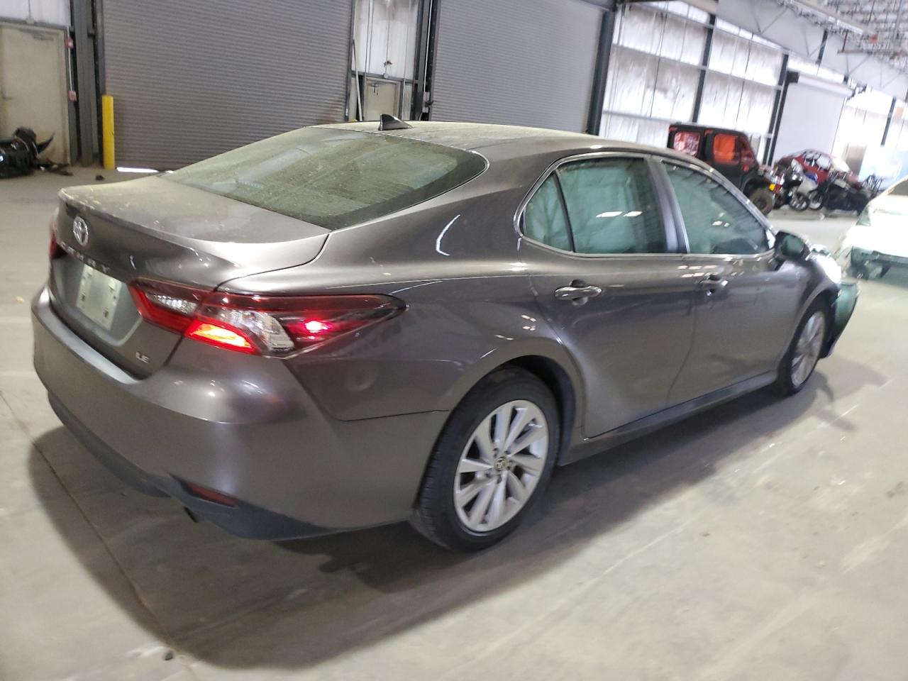 2022 TOYOTA CAMRY LE VIN:4T1C11AK4NU654107