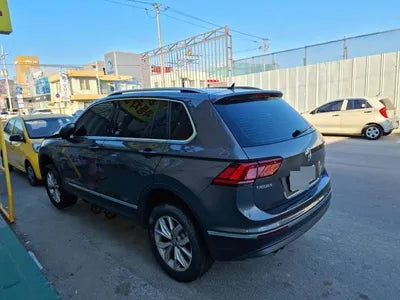 2019 Volkswagen Tiguan WVGZZZ5NZLW809424 VIN:WVGZZZ5NZLW809424